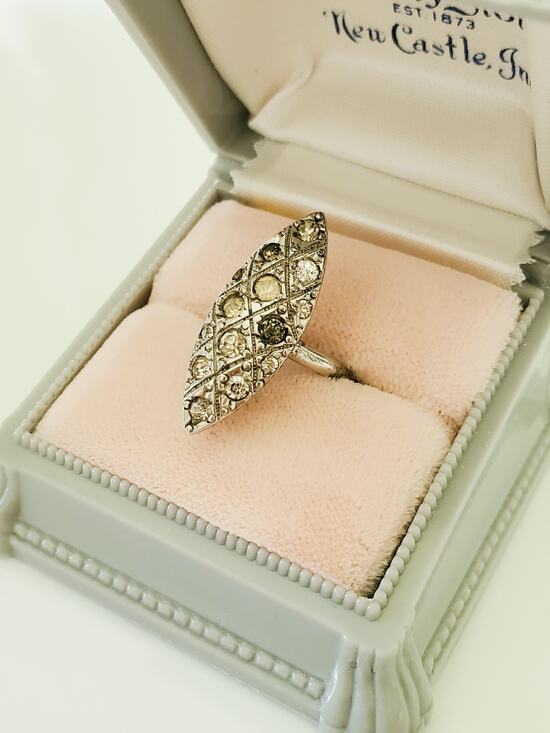None and/or Unknown Jewelry - Vintage Mid Century Sterling Silver Navette Ring